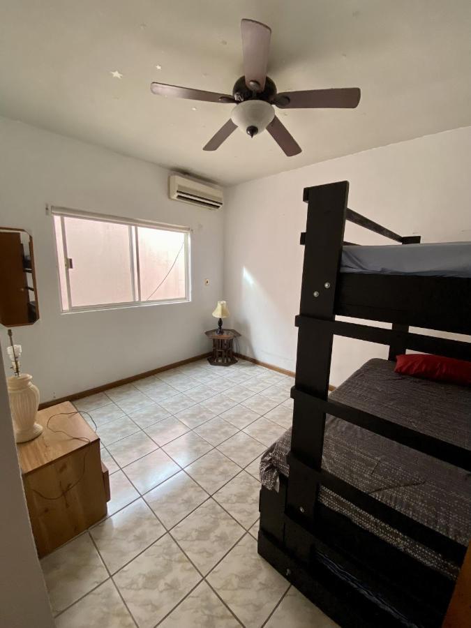 La Casa Rosa Monterreyヴィラ エクステリア 写真